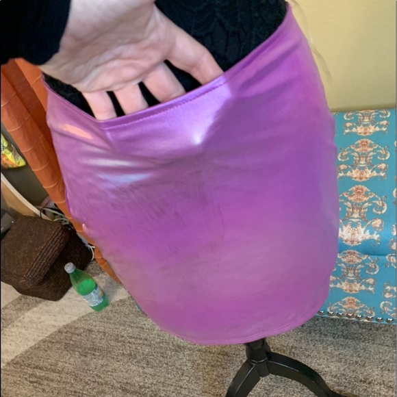 Windsor barbie pink metallic holograph mini skirt with stretch medium - Picture 7 of 11